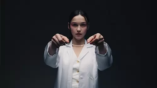曲がりますが、壊れることはありません